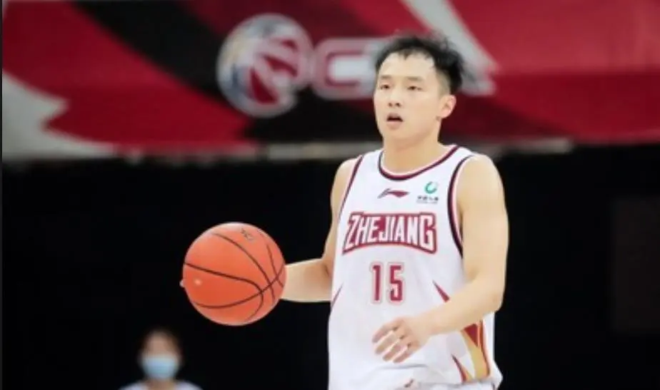 刘泽一和程, 奕博, 球队的第三