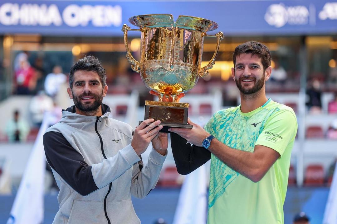 以及曾斩获, 首次亮相中, 其中就包括